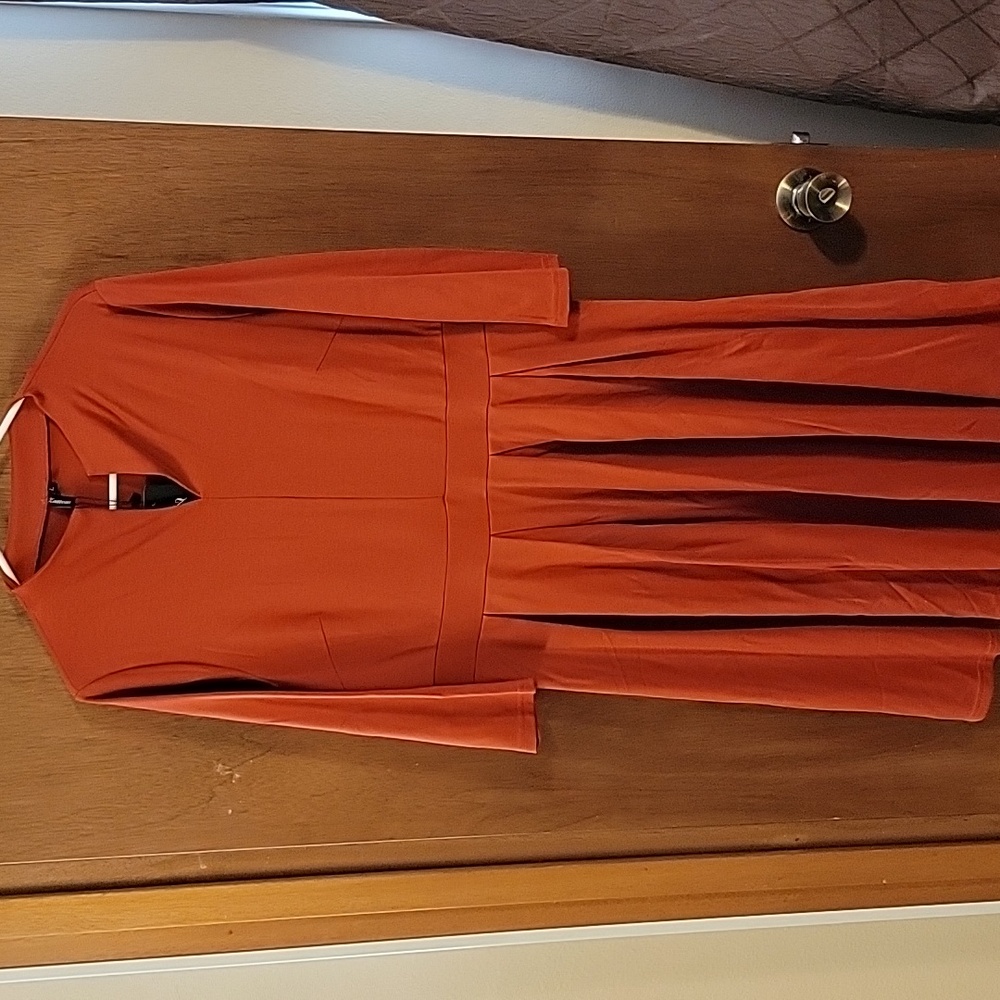 Elegant Orange Midi Dress